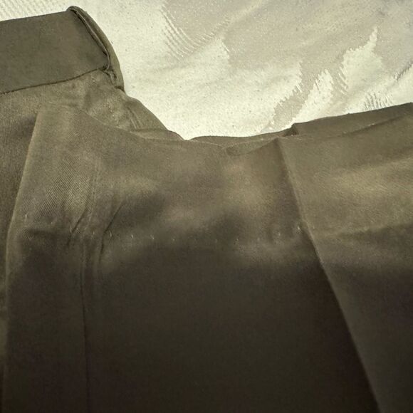 Men’s dress pants comfy stylish premium. Must have!! 33/32 hunter green - Picture 8 of 12